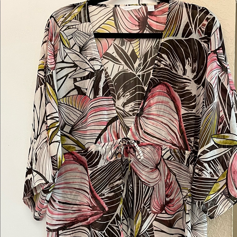 NY and Co. multicolored L floral kimono style sheer cover-up caftan NWOT